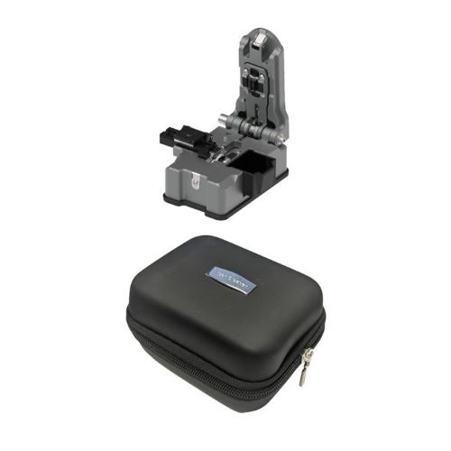 TOOL ONE-STEP FIBER CLEAVER W/AUTO-ROTATING BLADE/45,000 CLEAVES/OFFCUT COLLECTOR-W/CASE