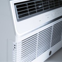 AIR CONDITIONER 12000 BTU BUILT IN HEAT / COOL ELEC CONTROLS WINDOW