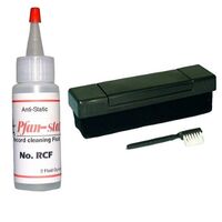 RECORD CLEANING KIT WITH ANTI STATIC RECORD  FLUID &