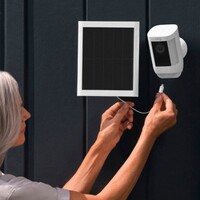 SOLAR PANEL 4W(USB-C) - WHITE - STICK UP CAM, STICK UP PRO, SPOTLIGHT CAM PLUS AND PRO